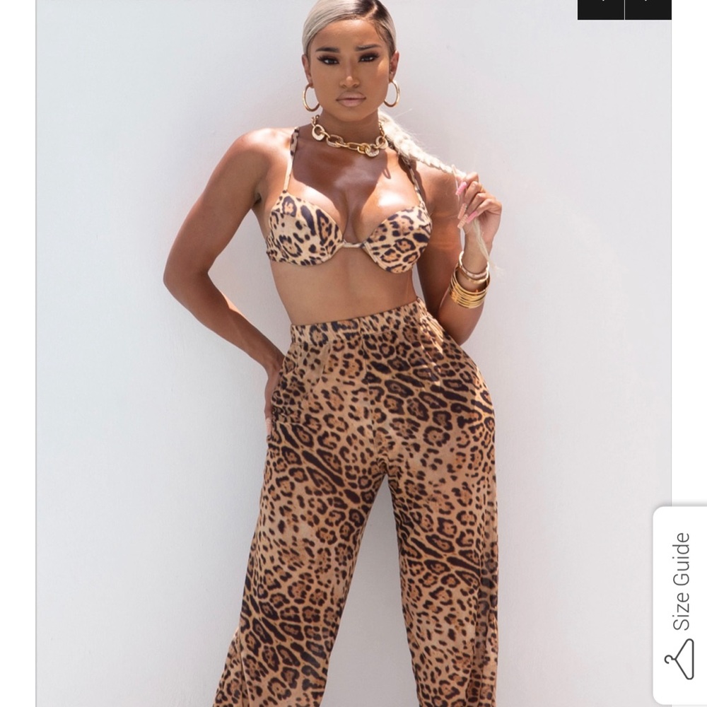 ⛔️SOLD⛔️Brand new swimsuit sz XL by matte collection